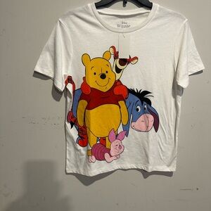 New Juniors Winnie The Pooh & Friend’s Short  Sleeve T-Shirt.